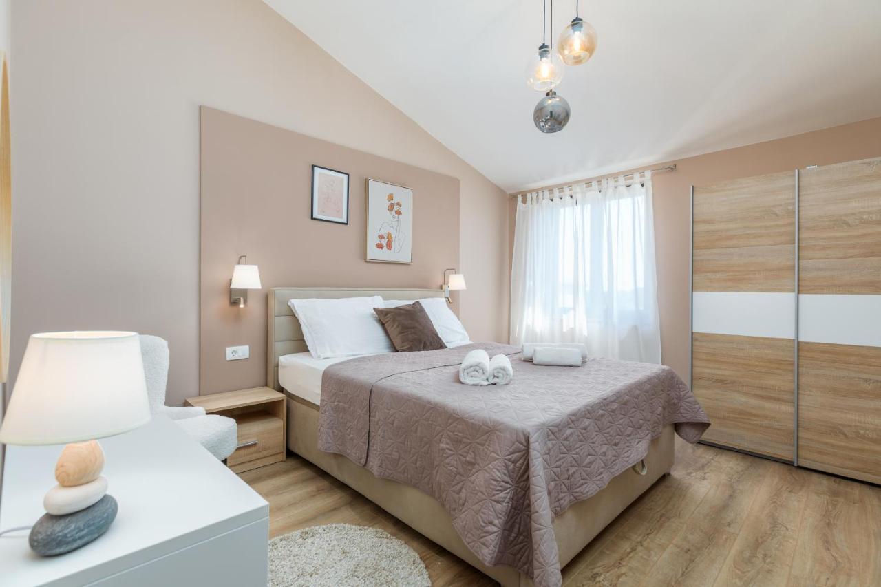 Wine House Apartments & Rooms Marceta Fažana Extérieur photo